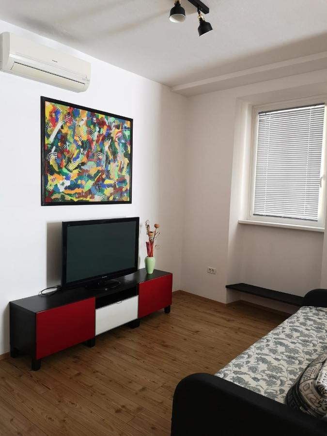 شقة Apartma Taperin بيران المظهر الخارجي الصورة